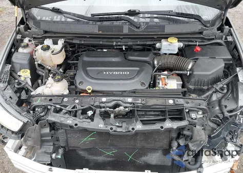 2021 Chrysler Pacifica Hybrid Limited z USA, uszkodzony, nr VIN 2C4RC1S74MR517814